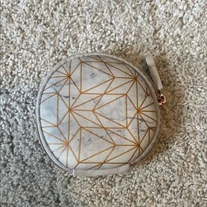 Marble-like Geometric Headphone Case